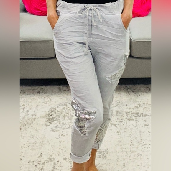 Venti6 NWOT Light Grey w/ Sequin Star Patch Jogger, Adorable Stretchy Size S - Picture 1 of 4